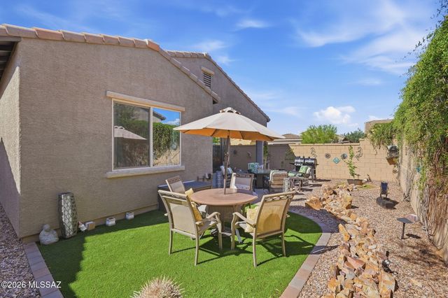 986 W Baccata Court, Tucson, AZ 85755