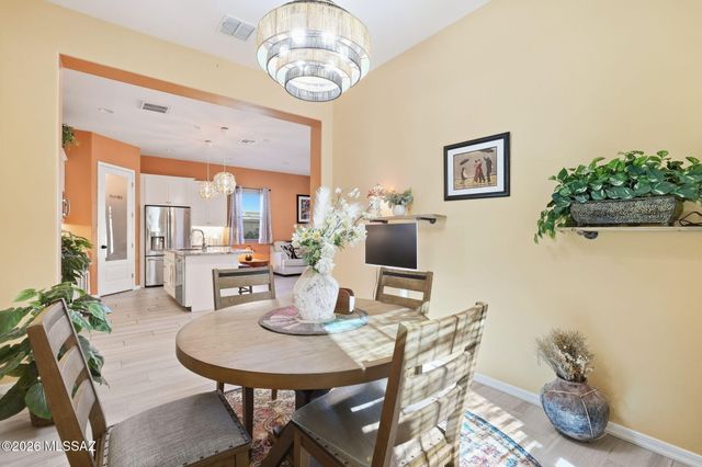 986 W Baccata Court, Tucson, AZ 85755
