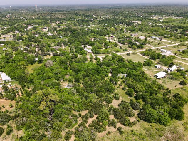 129 Lytton Acres DR, Dale, TX 78616
