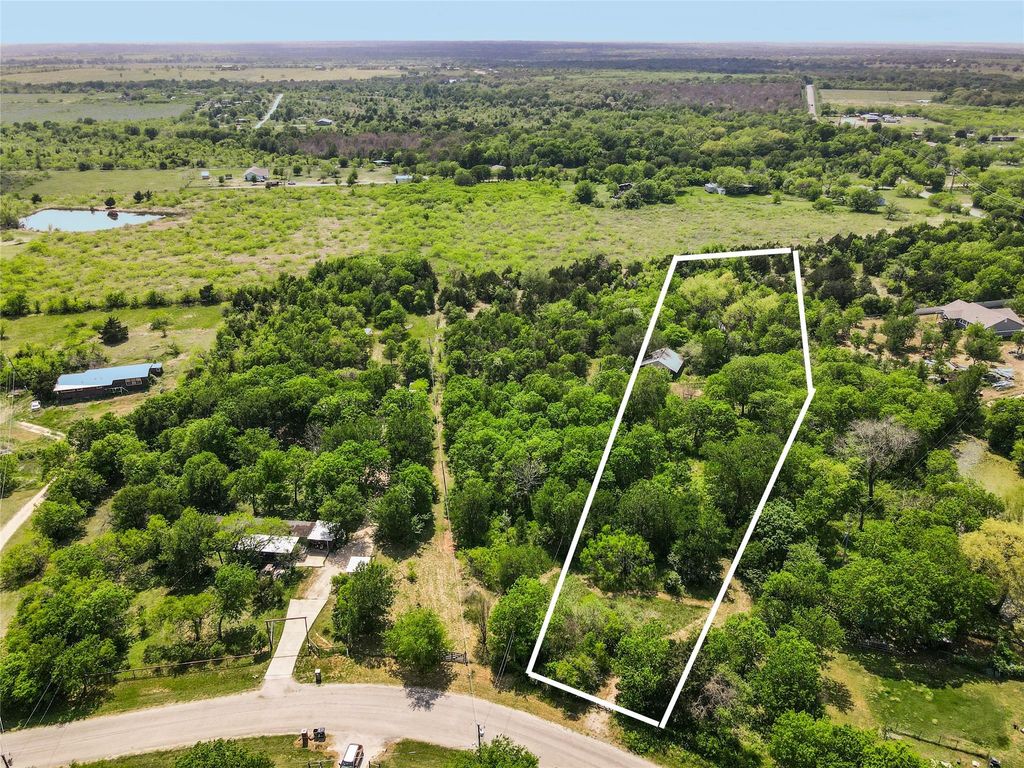 129 Lytton Acres DR, Dale, TX 78616