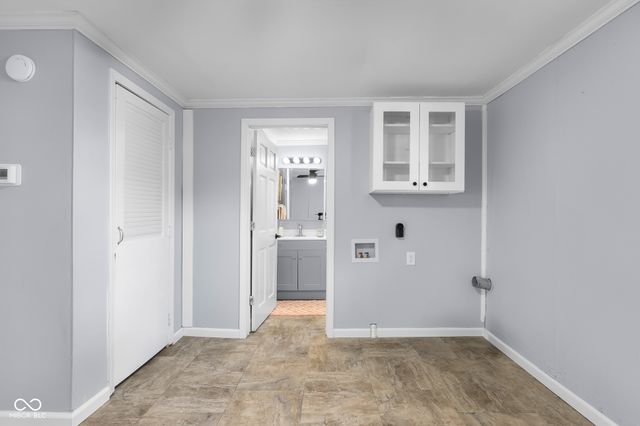 533 Patterson Road, Columbus, IN 47203
