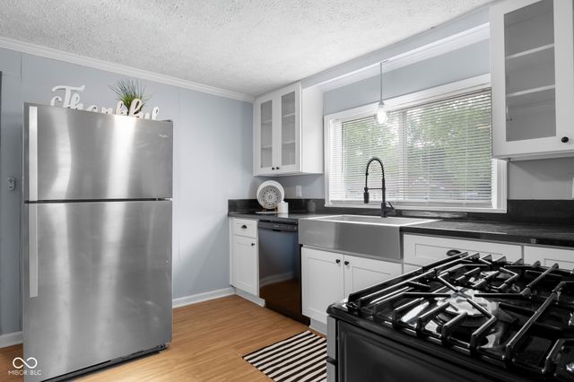 533 Patterson Road, Columbus, IN 47203
