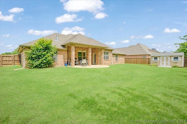 1114 Beretta, Durant, OK 74701