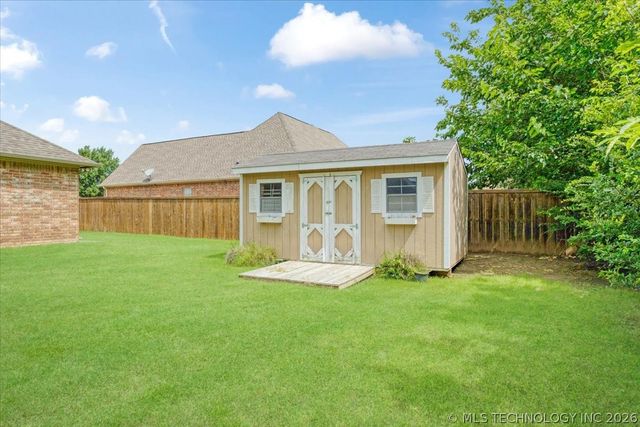 1114 Beretta, Durant, OK 74701