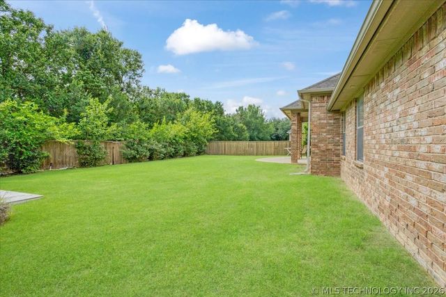 1114 Beretta, Durant, OK 74701