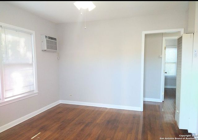 3522 San Luis, San Antonio, TX 78207