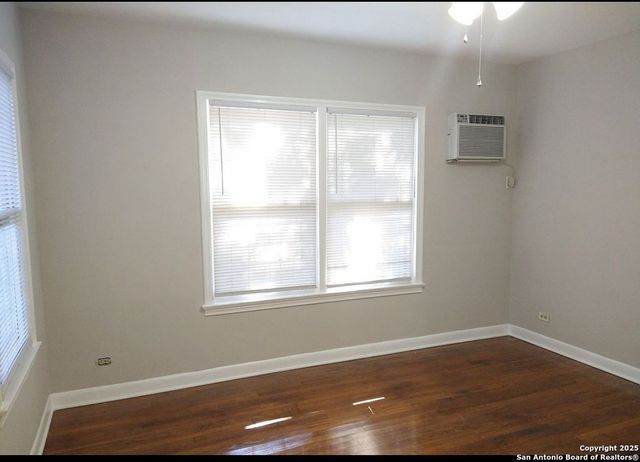 3522 San Luis, San Antonio, TX 78207