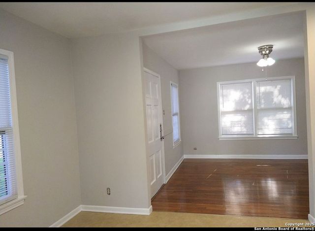 3522 San Luis, San Antonio, TX 78207