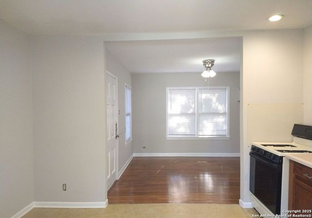 3522 San Luis, San Antonio, TX 78207