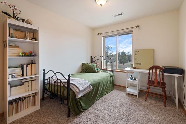 5871 SW Badger Road SW, Terrebonne, OR 97760