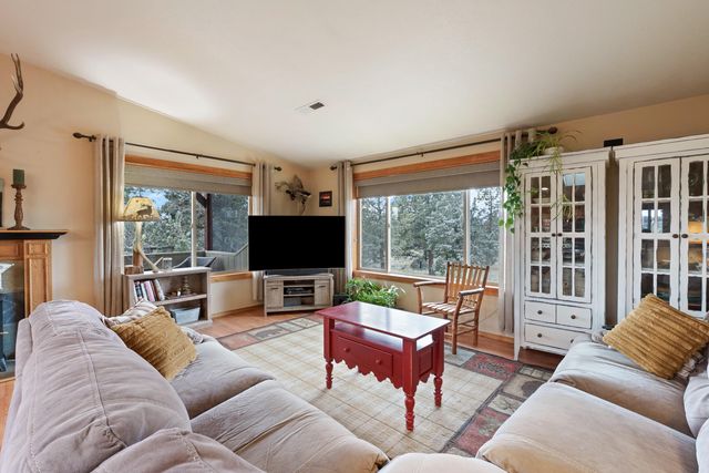 5871 SW Badger Road SW, Terrebonne, OR 97760