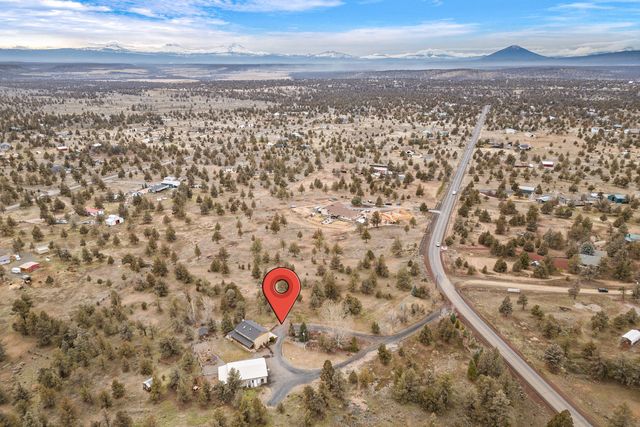 5871 SW Badger Road SW, Terrebonne, OR 97760