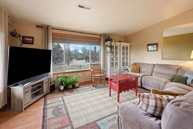 5871 SW Badger Road SW, Terrebonne, OR 97760