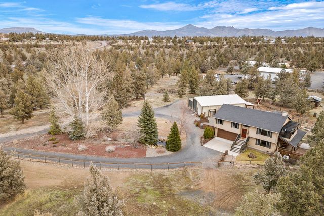 5871 SW Badger Road SW, Terrebonne, OR 97760