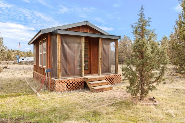5871 SW Badger Road SW, Terrebonne, OR 97760