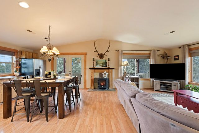 5871 SW Badger Road SW, Terrebonne, OR 97760