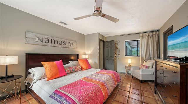 4598 GUAVA COURT, Sarasota, FL 34234