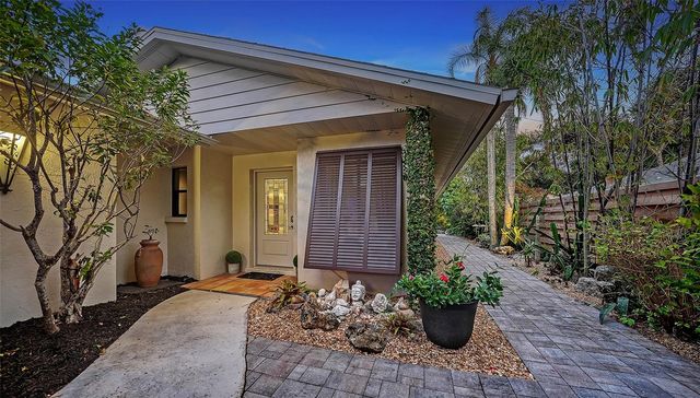 4598 GUAVA COURT, Sarasota, FL 34234