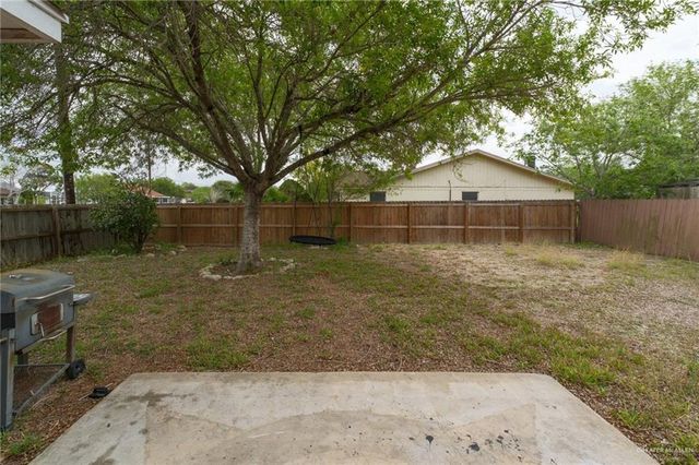 1926 N 8th Street, Harlingen, TX 78550