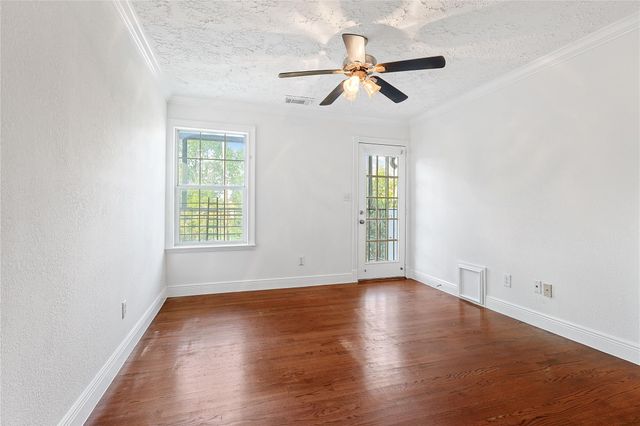 8502 Detroit Street D, Houston, TX 77017