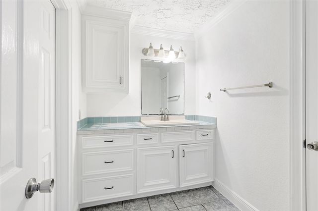 8502 Detroit Street D, Houston, TX 77017