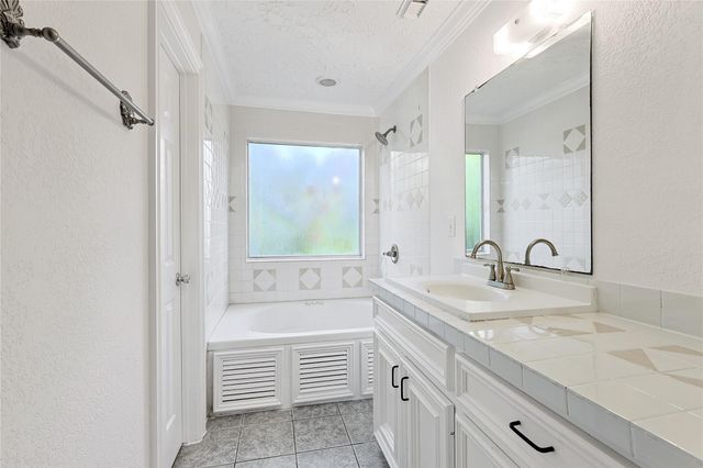 8502 Detroit Street D, Houston, TX 77017