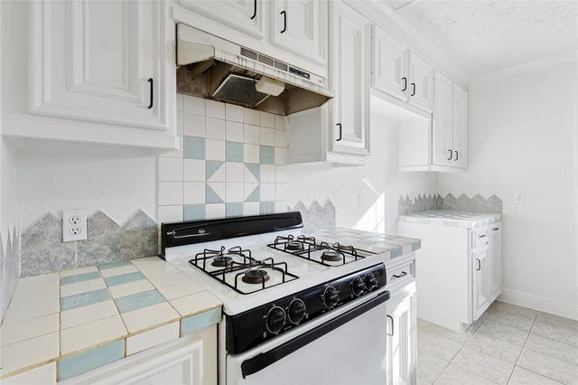 8502 Detroit Street D, Houston, TX 77017