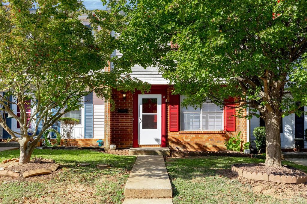 225 Devonshire Road, Lynchburg, VA 24501