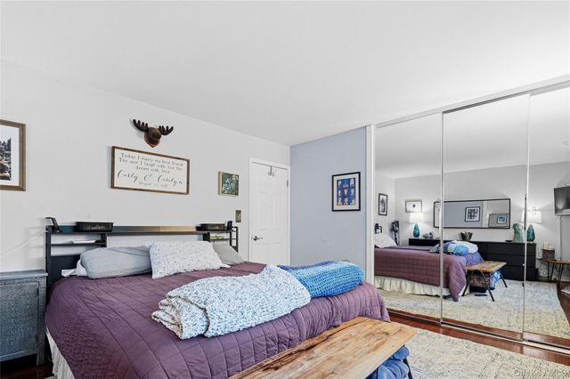 127 Cardinal Lane 127, Islip, NY 11731