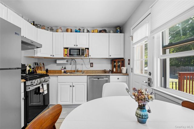 127 Cardinal Lane 127, Islip, NY 11731