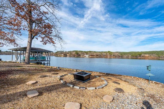 29 Romano Lane, Hot Springs Village, AR 71909