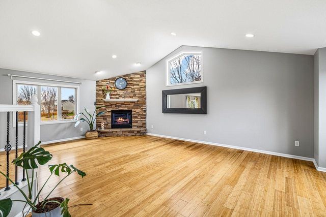 1125 18th Avenue SE, Cambridge, MN 55008