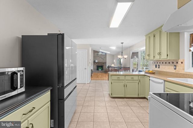 11415 WHISPERING DOVE PL, Manassas, VA 20112