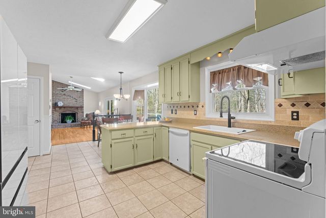 11415 WHISPERING DOVE PL, Manassas, VA 20112