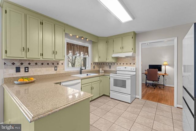 11415 WHISPERING DOVE PL, Manassas, VA 20112