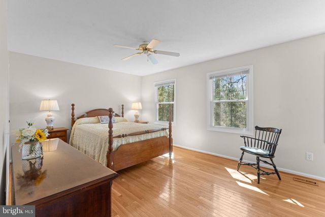 11415 WHISPERING DOVE PL, Manassas, VA 20112