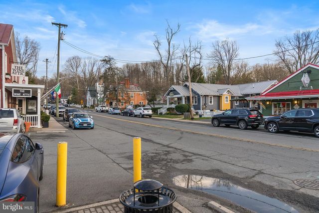 11415 WHISPERING DOVE PL, Manassas, VA 20112