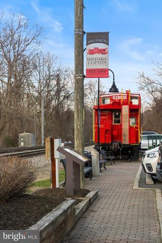 11415 WHISPERING DOVE PL, Manassas, VA 20112