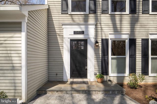 11415 WHISPERING DOVE PL, Manassas, VA 20112