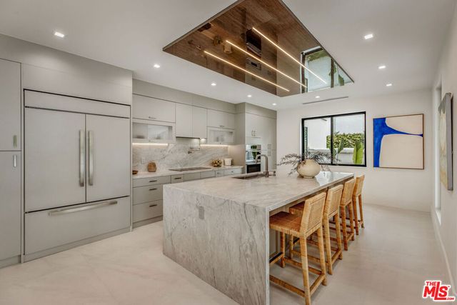 25532 Gaylord Court, Calabasas, CA 91302