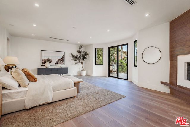 25532 Gaylord Court, Calabasas, CA 91302