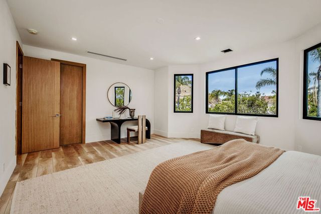 25532 Gaylord Court, Calabasas, CA 91302