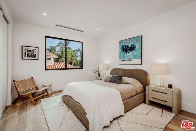 25532 Gaylord Court, Calabasas, CA 91302