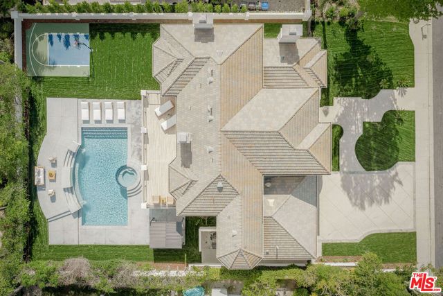 25532 Gaylord Court, Calabasas, CA 91302