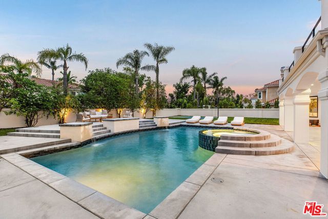 25532 Gaylord Court, Calabasas, CA 91302