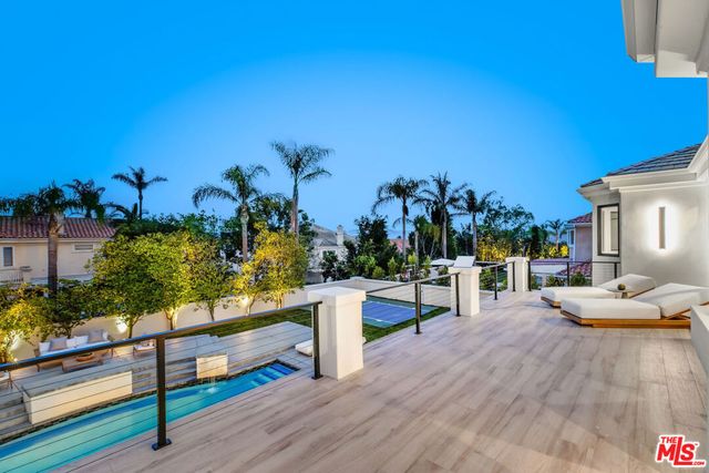 25532 Gaylord Court, Calabasas, CA 91302