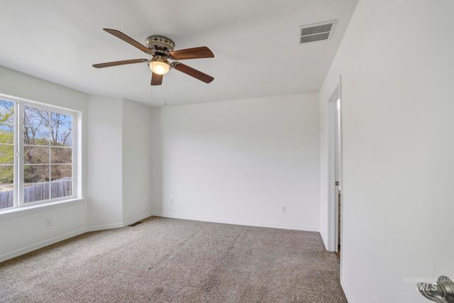 3775 N 2400 E, Filer, ID 83328