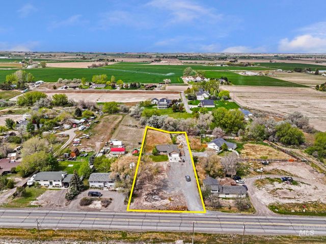 3775 N 2400 E, Filer, ID 83328