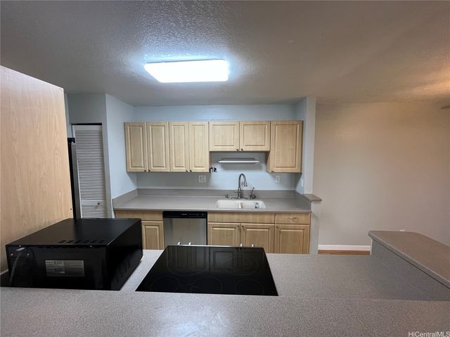 94-269 Kupulau Place, Mililani, HI 96789