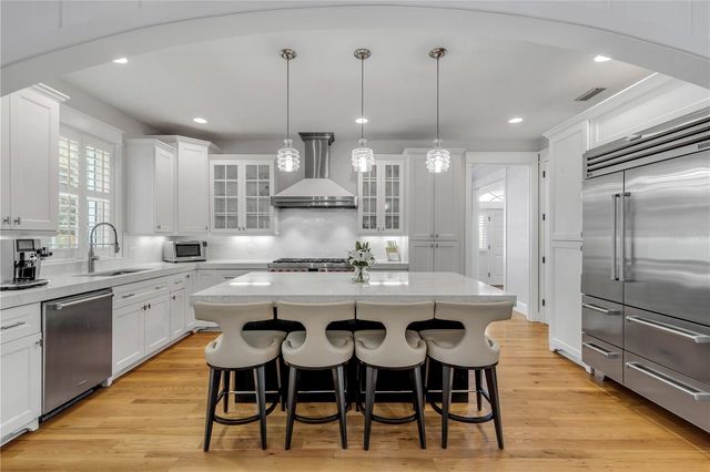 1212 S RIVERSIDE DRIVE, New Smyrna Beach, FL 32168